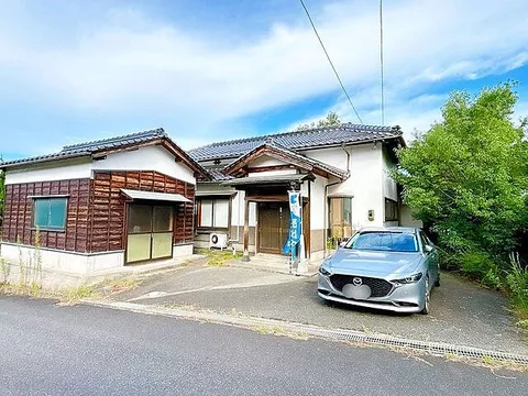 Used single-family home in Tottori City, Kano Town, Imaichi