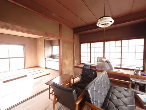 Shiroishi-city, Shiroishi 2F 5DK

1.5 million yen