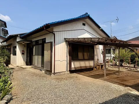Ashikaga-shi, Ashikaga （Omata station） Single story house 3K

2,700,000 yen