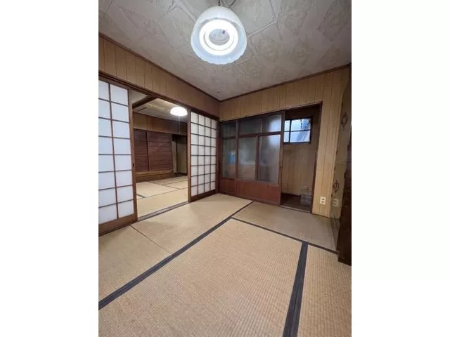 5SK with a storage space centered around a Japanese-style room ◆ Renovation and remodeling possible to your liking