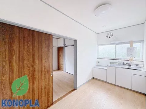 Interior and exterior renovation completed ☆ Popular single-story building ■ City gas ■ Parking for 3 cars available ■ Monthly payments from 10,000 yen OK