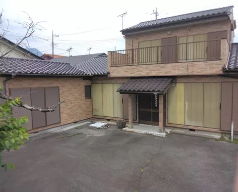 Kitagunma District, Yoshioka Town, Oaza Uenoda (Yagihara Station) 2-story 6LDK