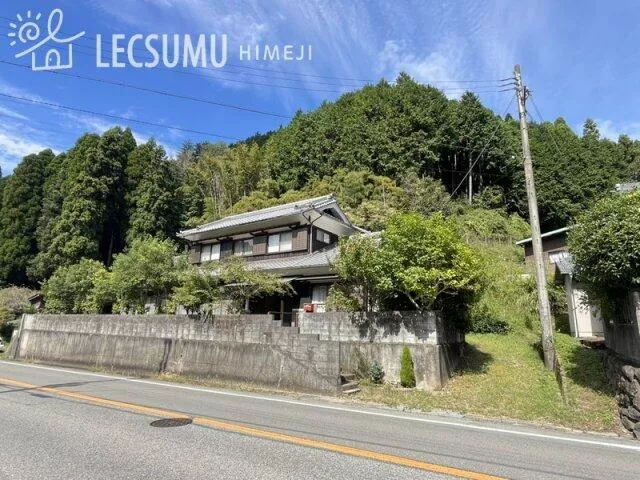 Himeji City, Yasutomi Town Mimori (Himeji Station) 2-story 9SDK