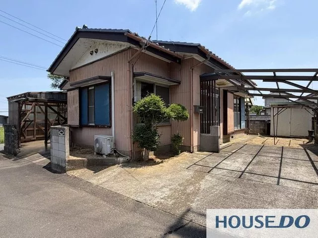Single-story 3DK on a corner lot, land area of 170㎡, a house in a quiet residential area of Funako, Miho Village