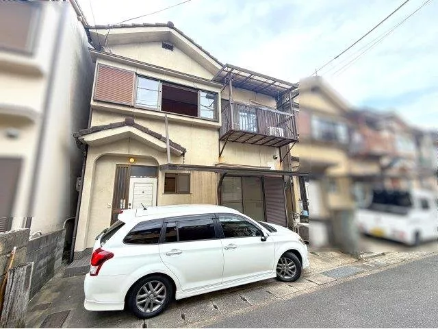◆Wide front road 6m◆Parking available◆3LDK detached house (not a row house)◆