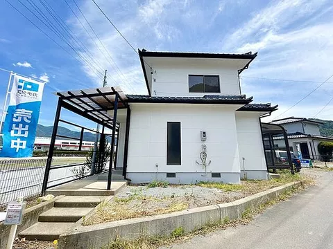 Used single-family home in Sakaki Town, Kamihira, Hanishina District