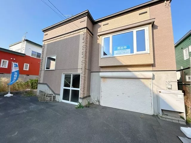 [Open House] Partial interior renovation planned / New earthquake resistance compliance / Equipped with snow melting machine / Quiet residential area
