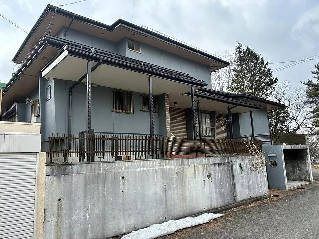 Morioka City, Matsusen 3-chome (Chūgawa Station) 2-story building 4LDK