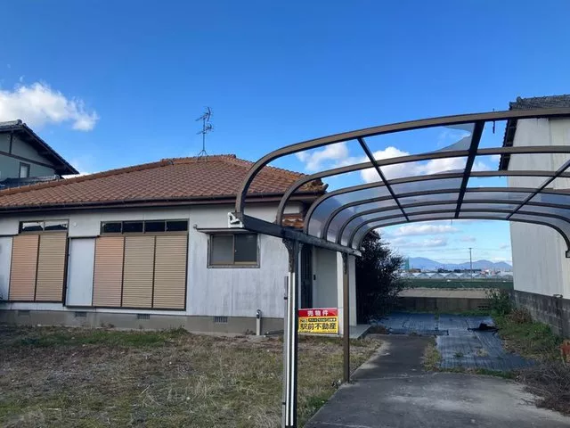 About 300m to the elementary school! A compact single-story house has appeared in Kitano Town, Takara!
