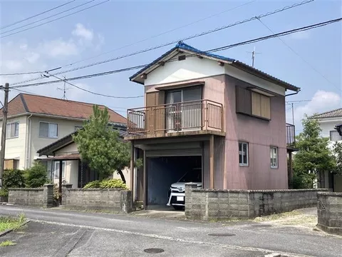 Iwakuni City, Shuto Town, Shimokuhara (Kuga Station), two-story building, 5DK