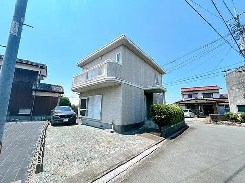 Used single-family home Kurume City Jojima Town Nishi Aoki House