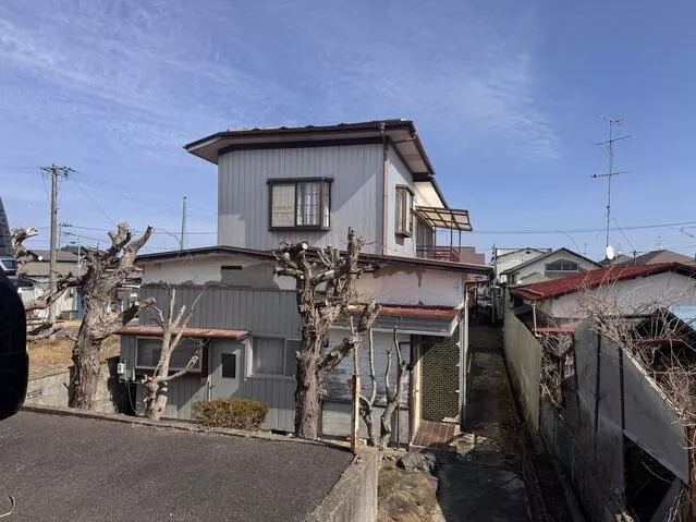 2F 6DK in Aza Higashisanuma, Sanuma, Sakomi-cho, Tome-shi, Tome

1,980,000 yen