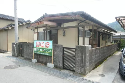 Shiso-city, Shiso, Yamazaki-cho, Kaou (Harima-Shingu Sta.) Single story house, 4DK

2,600,000 yen
