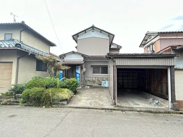 Open house event held. Limited sale until September 24. This is a 5DK property.