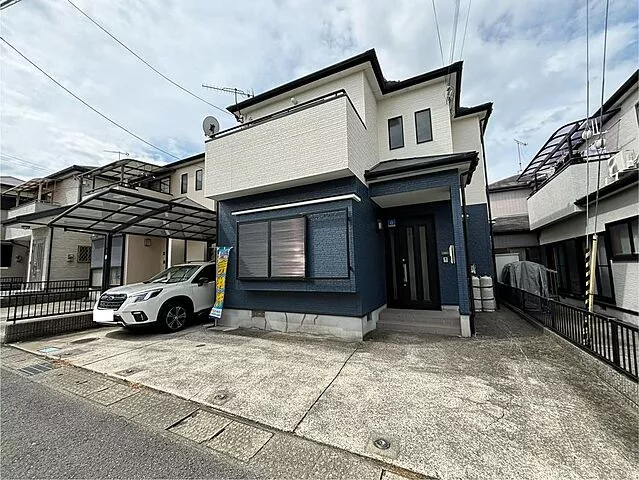 Used single-family home Iwade City Nakajima House
