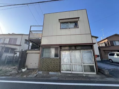 Choshi City, Higashiogawamachi (Kannon Station) 2-story building 2DK