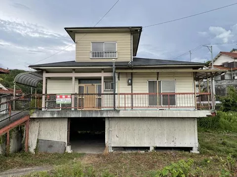 Mihara City, Numata Higashi-cho Ryo-mei 2-story building 5DK