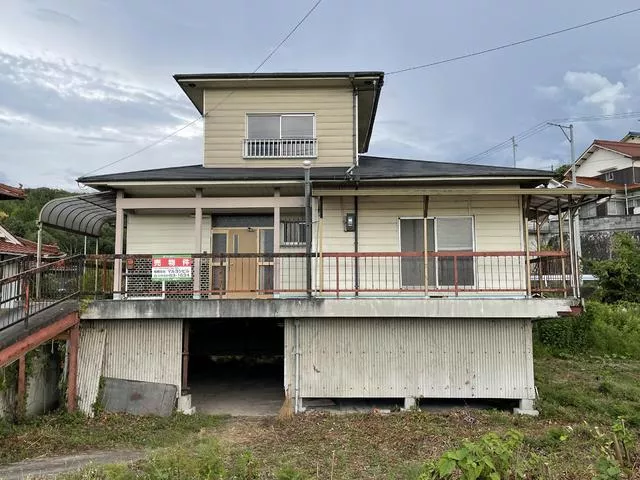 Mihara City, Numata Higashi-cho Ryo-mei 2-story building 5DK