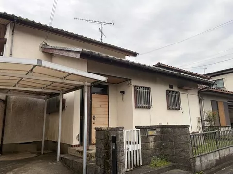 Hashimoto City, Takayaguchi Town, Ougi (Kii-Yamada Station) 2-story 4LDK