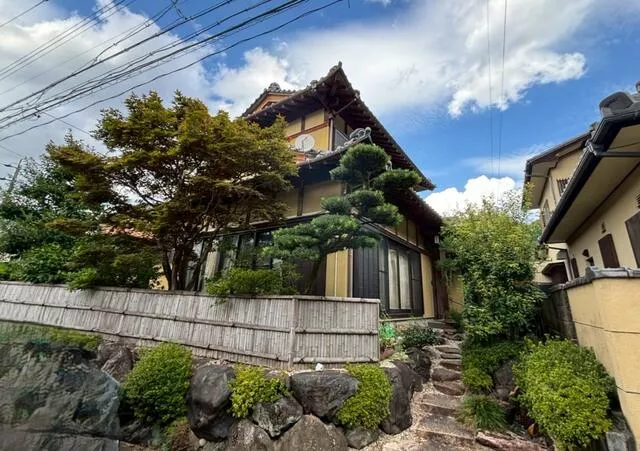 Kakamigahara City Shinunuma-dai 7-chome (Unuma Station) 2-story building 4LDK