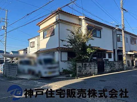 Used single-family home in Tamatsu-cho, Kobe City, used house