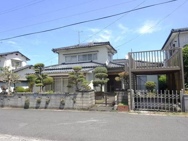 Usaki City, Oaza Iwasaki (Usa Station) 2-story building 6DK