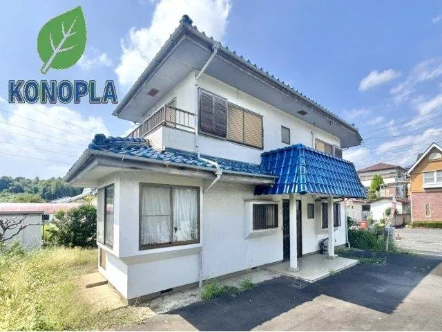 Land area of 101 tsubo☆About 10 minutes by car from National Route 50■City gas■Ample storage◎