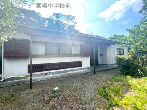 11 minutes on foot from Kanō Station / Recommended for those who want to freely arrange with DIY!