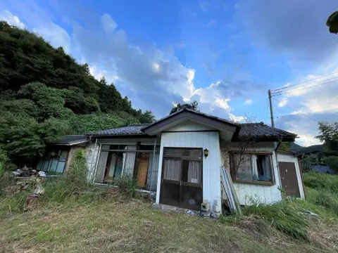 Nakakasuo, Kanuma-shi, Kanuma (Yurugi Sta.) Single story house, 1LDK

1,000,000 yen