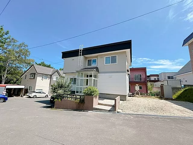 Used single-family home in Otaru City, Iwakutsuin 2-chome