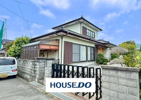 Used single-family home, 3.9 km from JR Sanyo Main Line, Hofu Station.