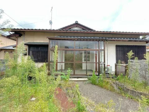 Shibata City Suwa Town 3-chome (Shibata Station) 2-story 5SDK