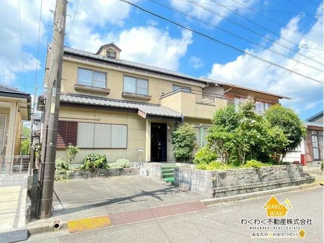 South-facing road with good sunlight♪ Supermarket and convenience store within walking distance♪ ☆Exciting Real Estate☆