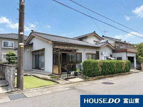 Toyama City, Oyamakitashinmachi (Okawaji Temple Station), 2-story, 7DK