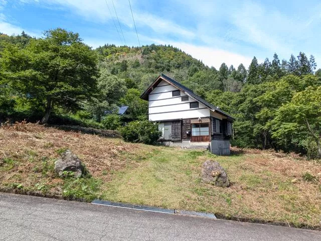 Onuma County, Showa Village, Sakurazaka, Hatayama (Aizukawaguchi Station), 2 stories above ground, 1 basement, 1SLDK