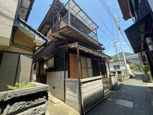 Seiyo City, Sanbe Town, Shuki (Iyo Ishikijo Station) 2-story building 6DK