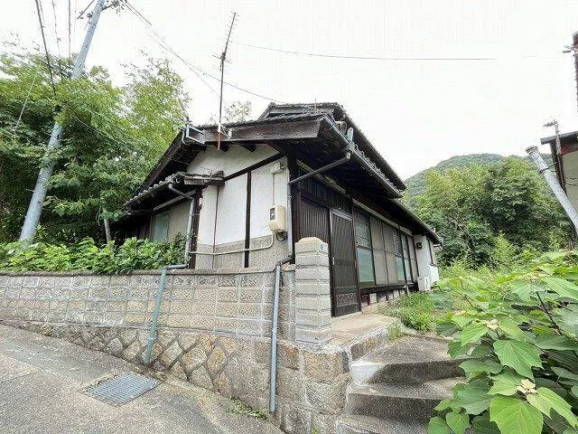 2-story building, 6DK, 6-chome, Itozaki, Mihara City (Itozaki Station)