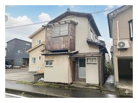 Akihadori 3 (Niigata Station) 1.98 million yen