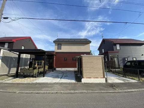 Land: 237.50㎡, Building: 96.88㎡, South-facing garden approximately 65㎡