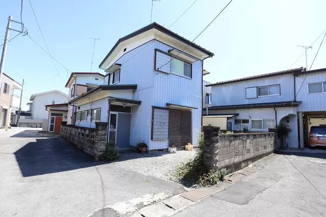 Tochigi City, Omiya Town (Shin-Tochigi Station), 2-story, 4DK