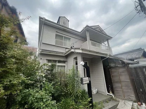 A 5DK that is easy to live in　　Includes parking and attic storage☆　Approximately 10 minutes on foot from Meitetsu Okuda Station