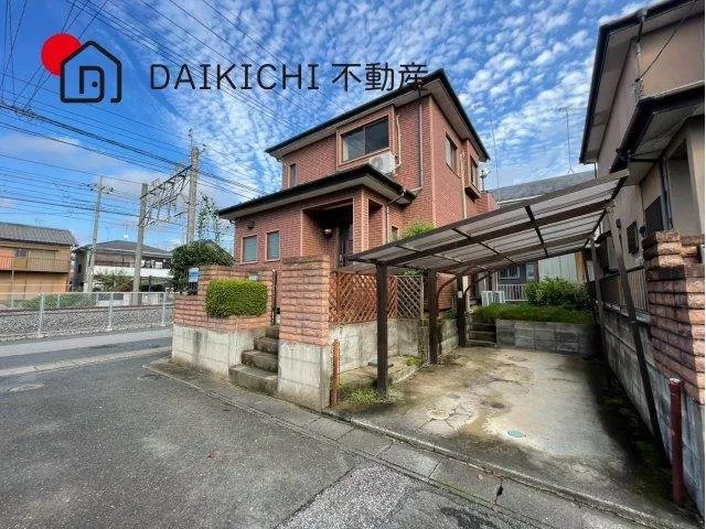 Good sunlight and ventilation due to being a corner lot facing southwest! All rooms have storage, making the living environment tidy ♪