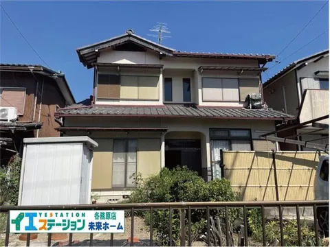Naka Kirino Gai 2 locations, Oaza Irukaichi (Rokuken Station) 8.9 million yen