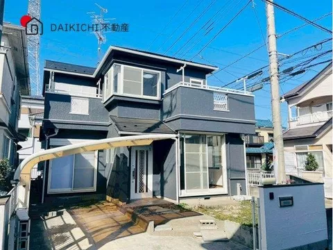 Corner lot with good sunlight!! A calm and quiet residential area♪ Convenient living near a supermarket!