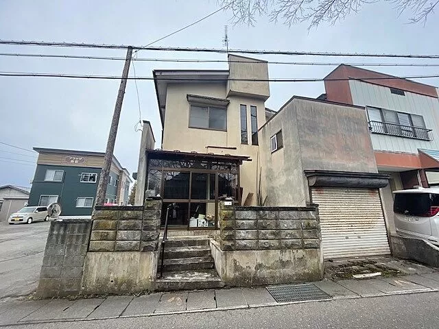 Used single-family home in Yuzawa City, Shinmachi Housing