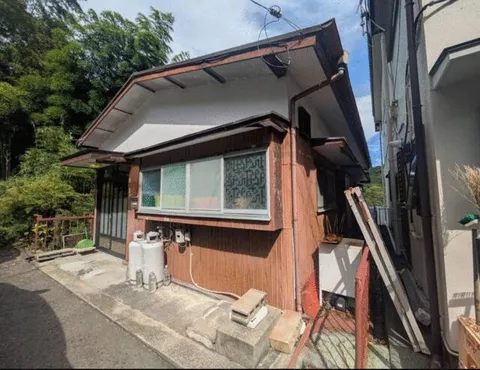 Atami City Izumi (Yugawara Station) Single-story building 4SDK