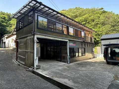 Hamada City, Soto-no-Ura Town (Hamada Station) 3-story 7DK