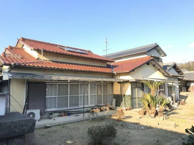 Zentsuji City, Shimok Yoshida Town (Kanzouji Station) 2-story building 6LDK