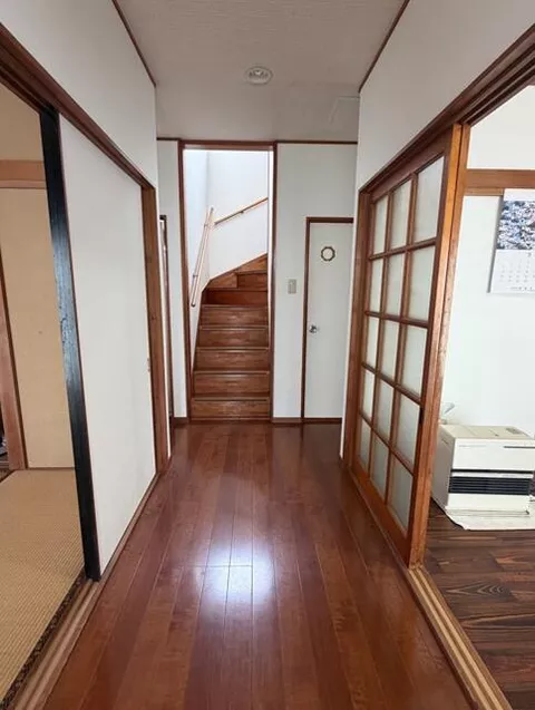 Shimotsuga District Mibu Town Oaza Fujii (Mibu Station) 2-story 4DK