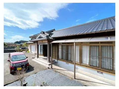 【Open house held】Current sale until April 30 / Move-in possible within the year / Living space single-story house / New